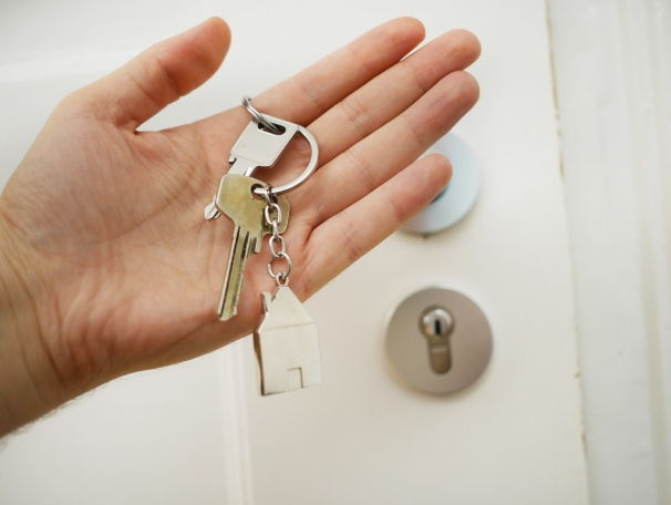 https://TracyD.StopRentingStartOwning.org